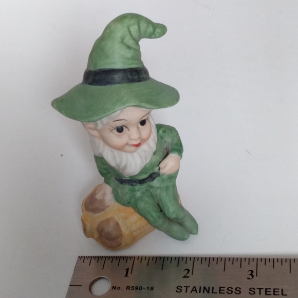 Vintage Ceramic Leprechaun Pixie Elf in Green Figurine Sitting on Barrel - Picture 5 of 9